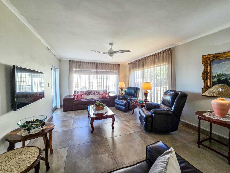 4 Bedroom Property for Sale in Jongensfontein Western Cape